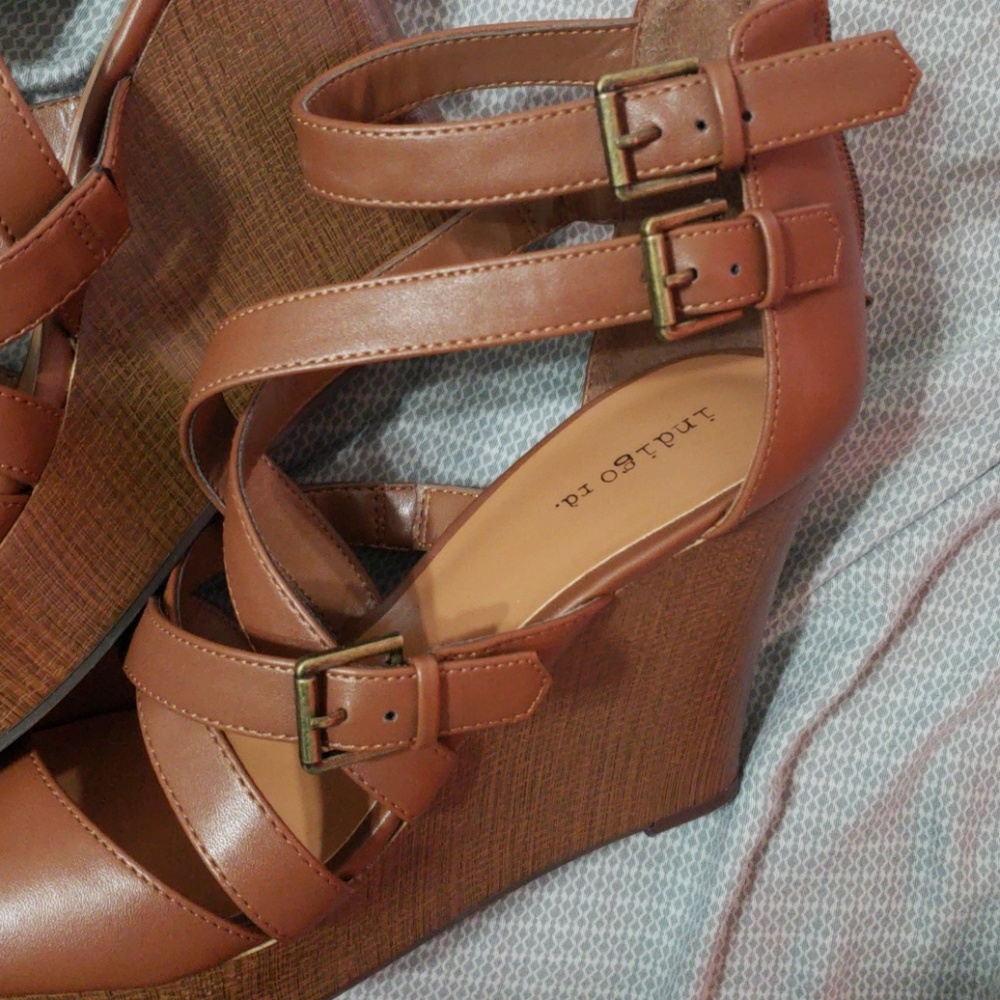 Wedges - Picture 6 of 6